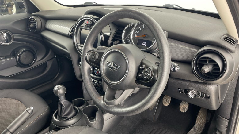 MINI Hatchback 1.5 Cooper Classic II 5dr Petrol Hatchback